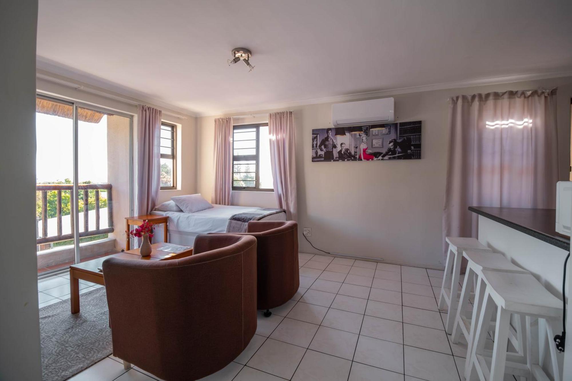 Broadway Self Catering Apartments Durbanville Esterno foto